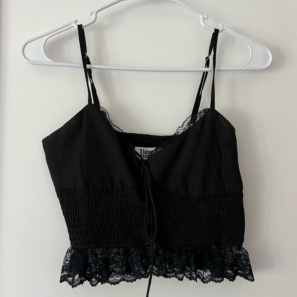 tiger mist black crop top